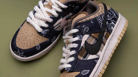 Your Best Look Yet At The Travis Scott x Nike SB Dunk Low "Cactus Jack" Your Best Look Yet At The Travis Scott x Nike SB Dunk Low "Cactus Jack"