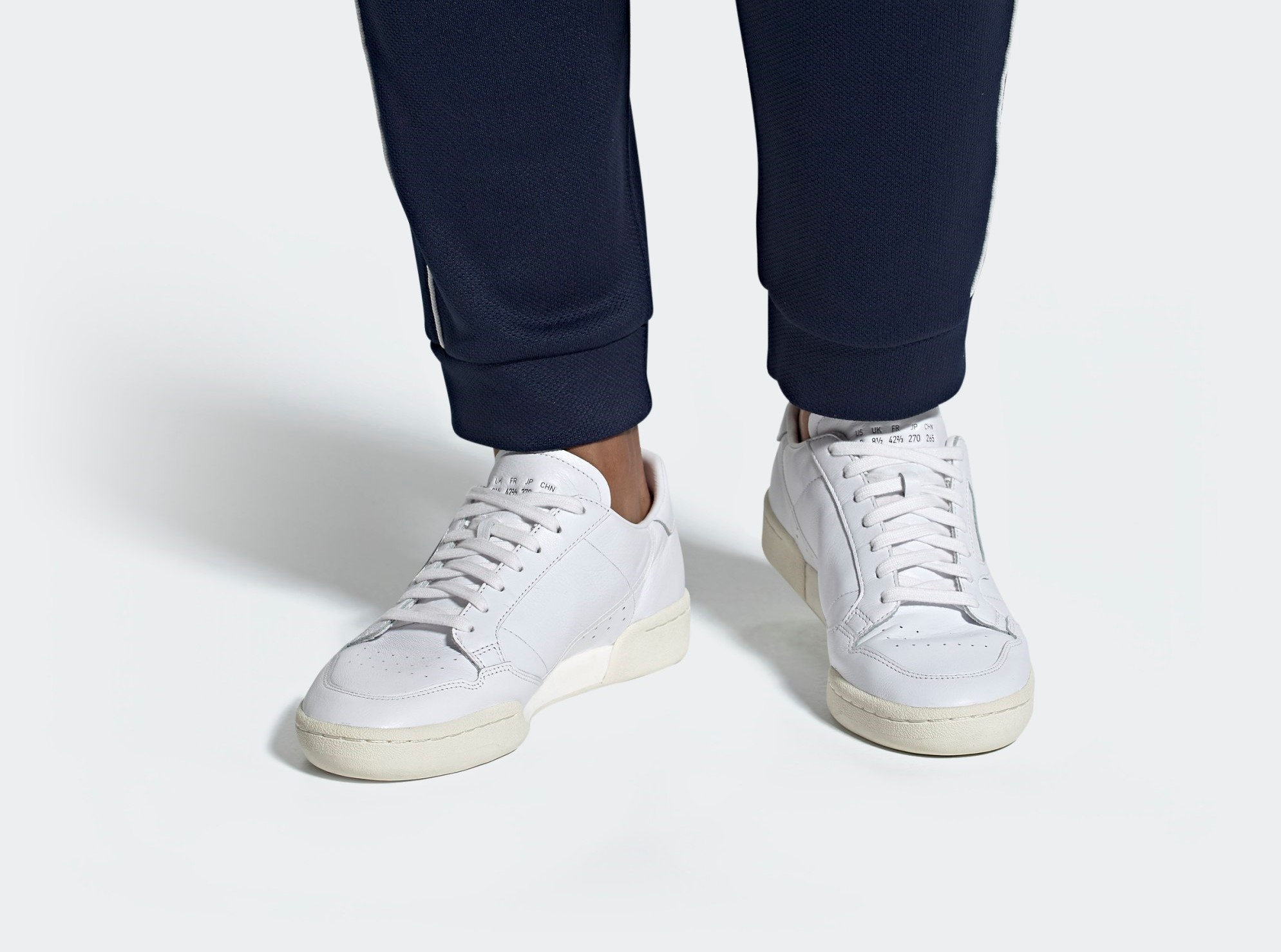 Continental_80_Shoes_White_EE6329_010_hover_standard
