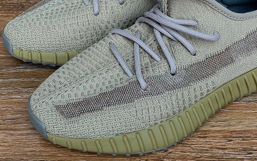 Used Adidas Yeezy Boost 350 V2 Earth for sale in Des