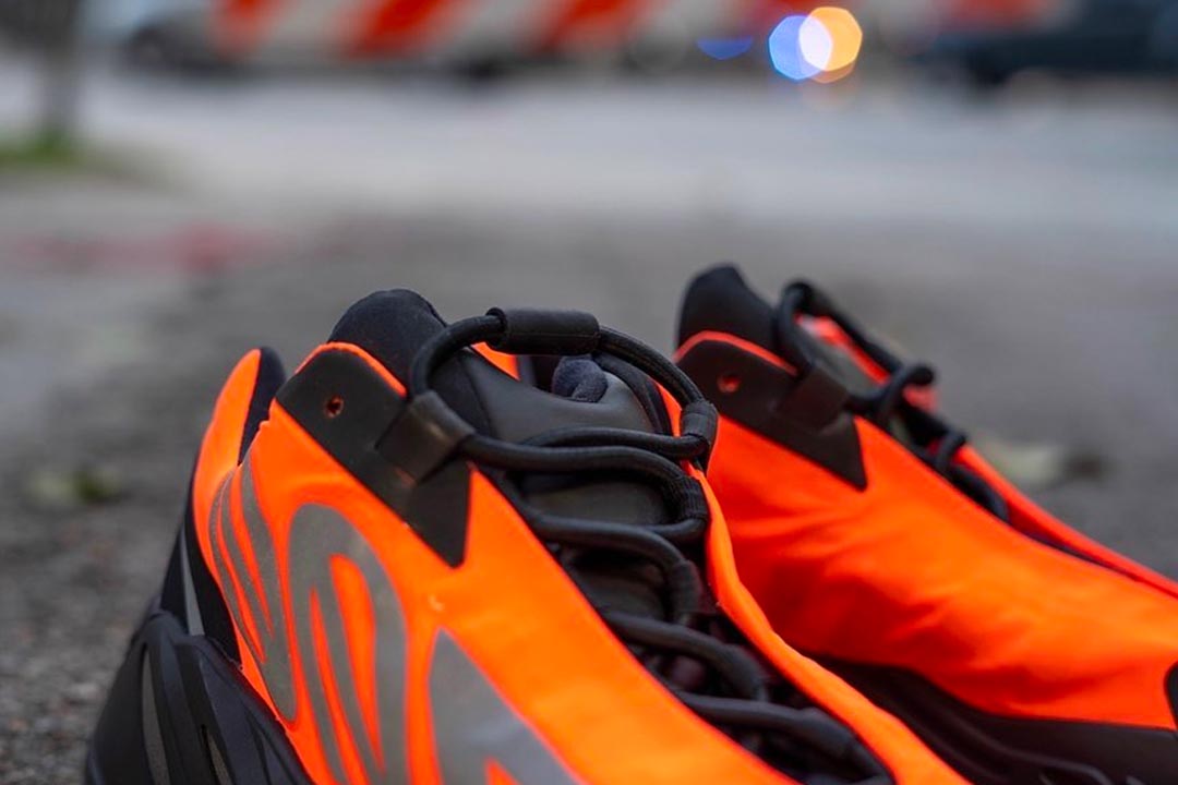 Yeezy 700 MNVN "Orange"