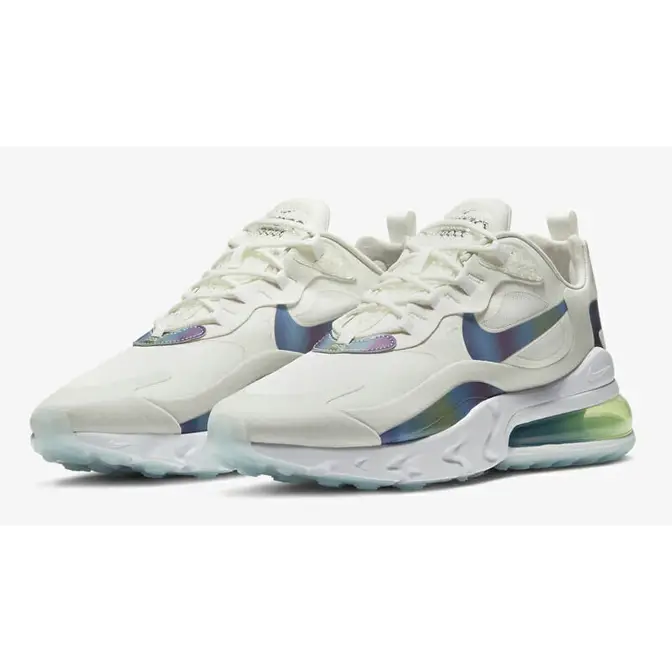 Nike nike varsity compete trainer grey and women Bubble Pack White Front