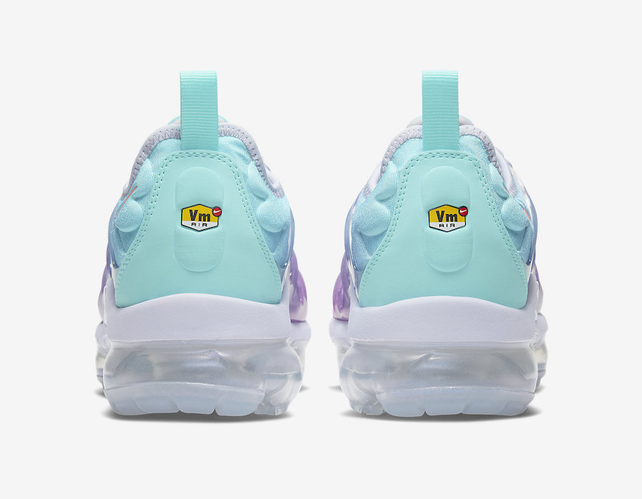 vapormax plus purple and turquoise