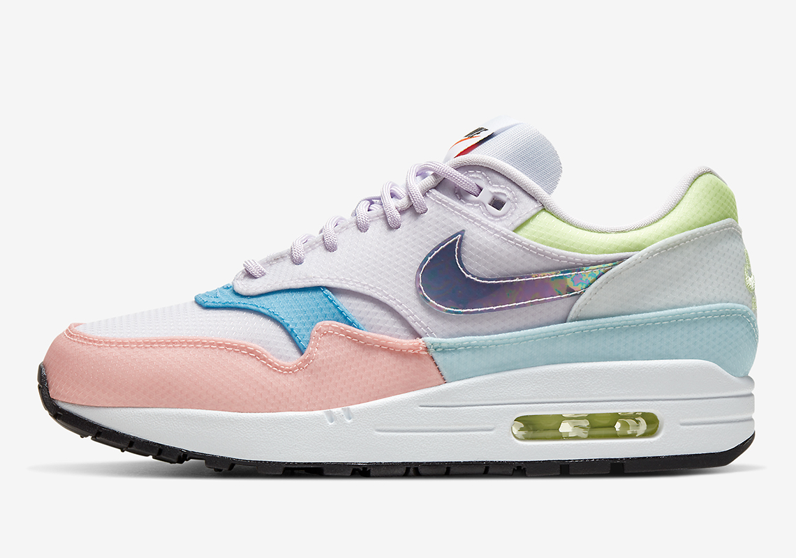 Nike Air max 1 multi side.