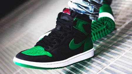 Release Reminder: Don't Miss The Air Jordan 1 "Pine Green"! Release Reminder: Don't Miss The Air Jordan 1 "Pine Green"!