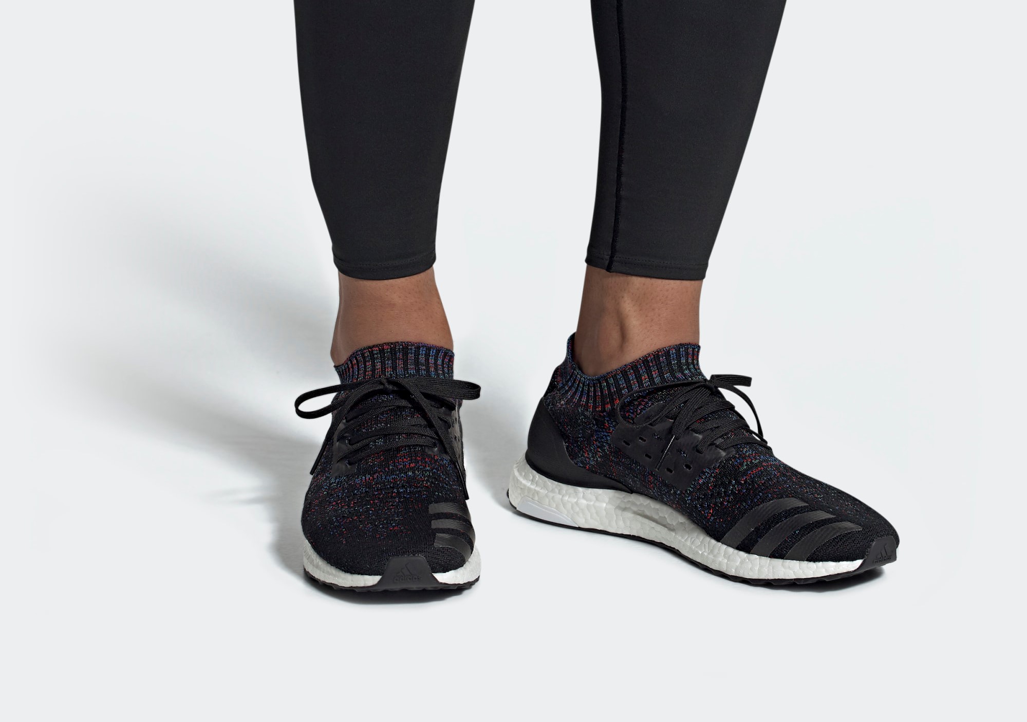 Ultraboost_Uncaged_Shoes_Black_B37692_010_hover_standard