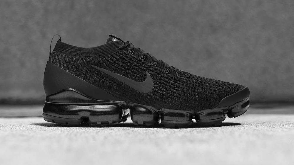 The Nike Air VaporMax Flyknit 3 "Triple Black" Is Like A Glove For Your Foot The Nike Air VaporMax Flyknit 3 "Triple Black" Is Like A Glove For Your Foot