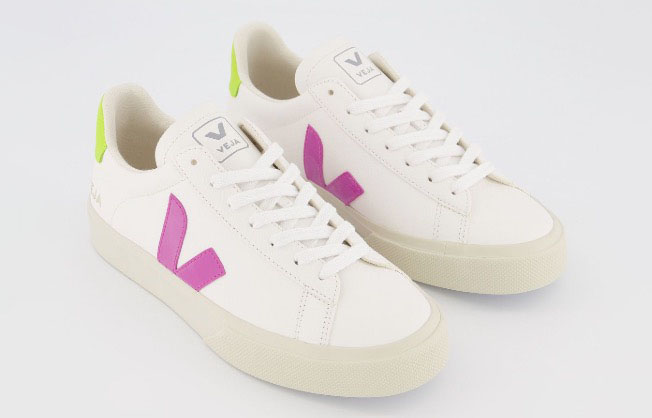 Veja Campo White Ultraviolet front
