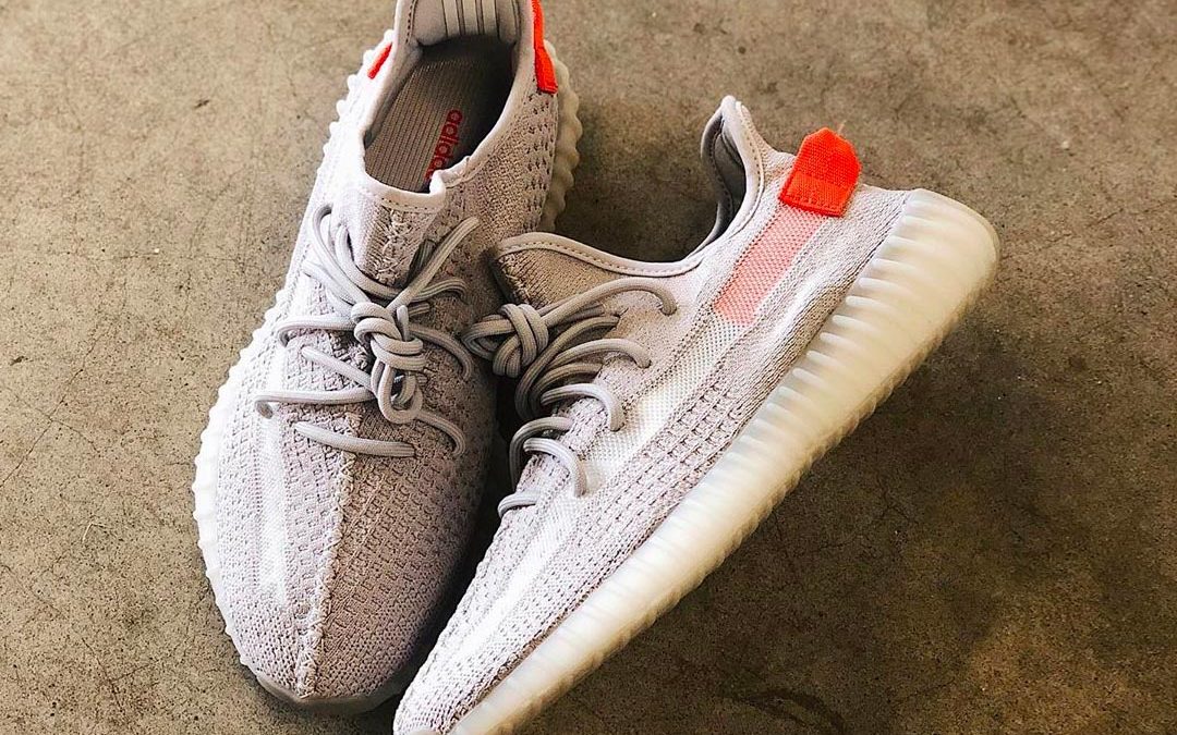 Detailed Looks adidas YEEZY 350 V2 Cinder Reflective