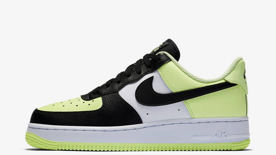 nike air force 1 07 barely volt