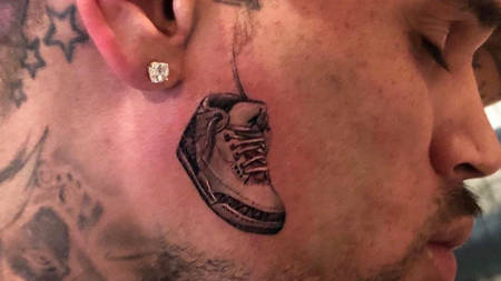 Chris Brown Gets An Air Jordan 3 Tattooed On His Face