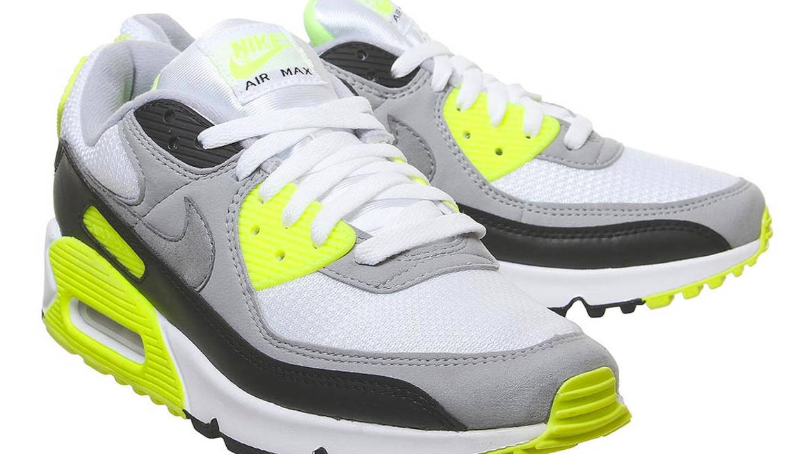 Turn Heads This Season With The Nike Air Max 90 