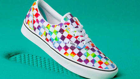 Go Colourful With The Vans ComfyCush "Tie-Dye Checker" Go Colourful With The Vans ComfyCush "Tie-Dye Checker"