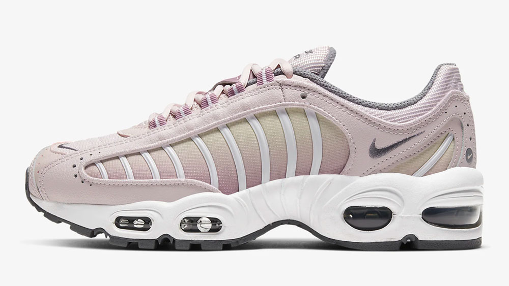 _0000_Nike Air Max Tailwind IV Barely Rose