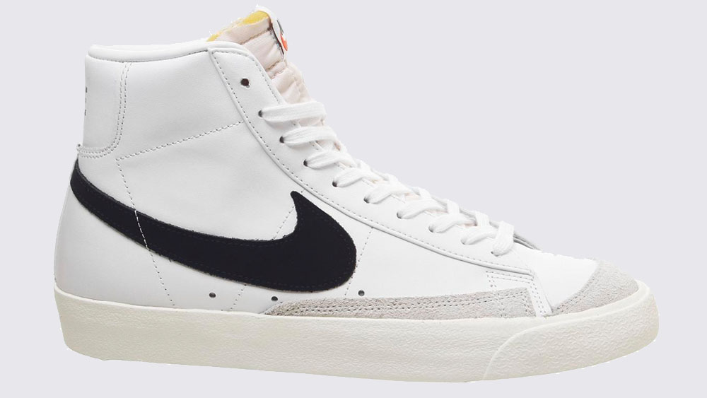 _0001_Nike Blazer Mid 77 Vintage White