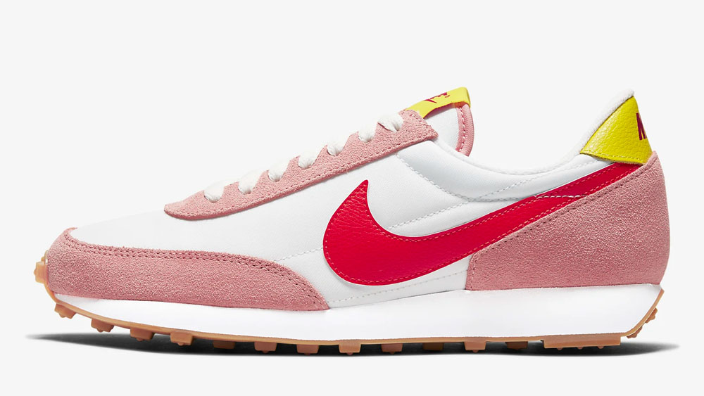 _0001_Nike Daybreak Coral Stardust