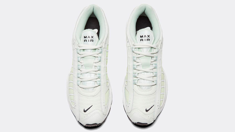 _0001_Nike Womens Air Max Tailwind IV Trainer _ Spruce Aura _ Black _ White