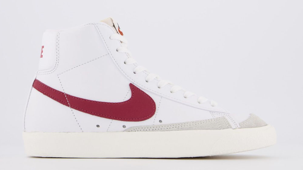 _0006_Nike Blazer Mid 77 Vintage Burgundy