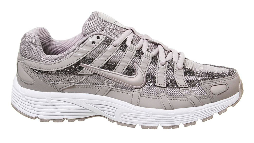 _0007_Nike P-6000 Glitter Pumice