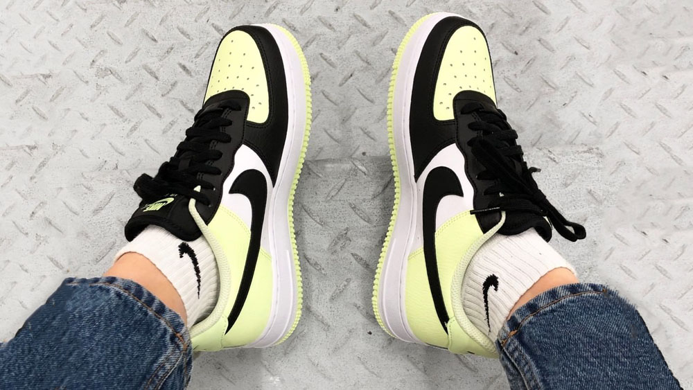 _0008_Nike Air Force 1 Black Volt