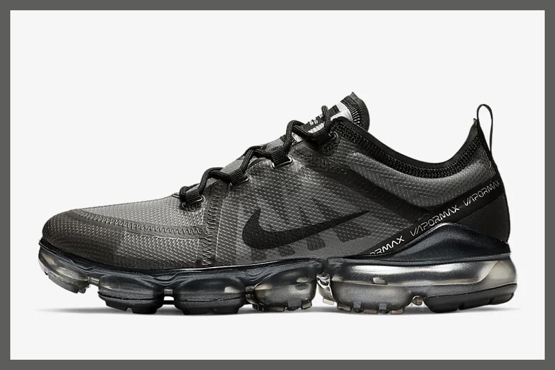 Save Up to 50% Off These Red Hot Rotation-Essentials Over at Nike UK