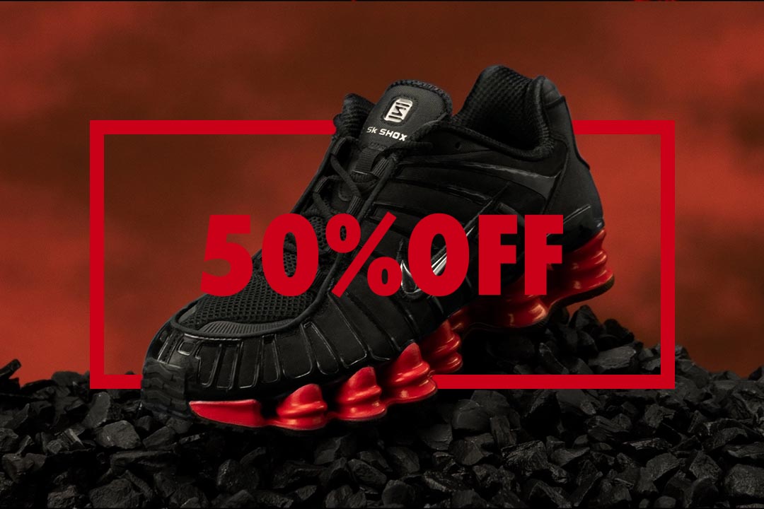 Save Up to 50% Off These Red Hot Rotation-Essentials Over at Nike UK