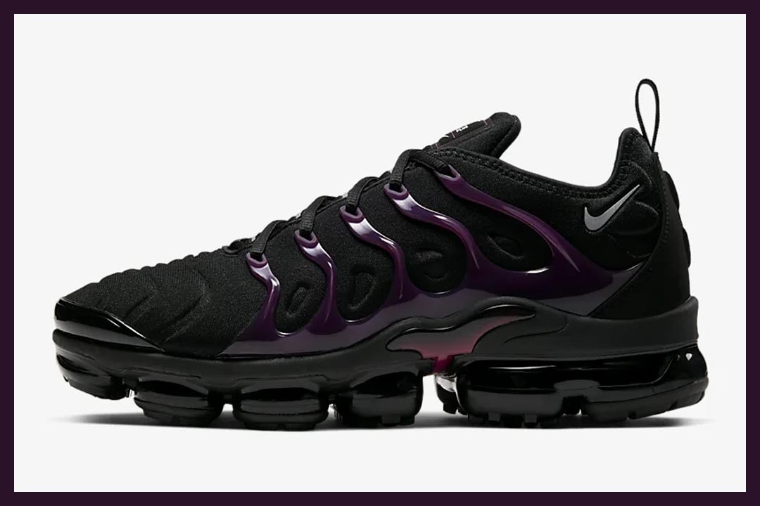 Save Up to 50% Off These Red Hot Rotation-Essentials Over at Nike UK