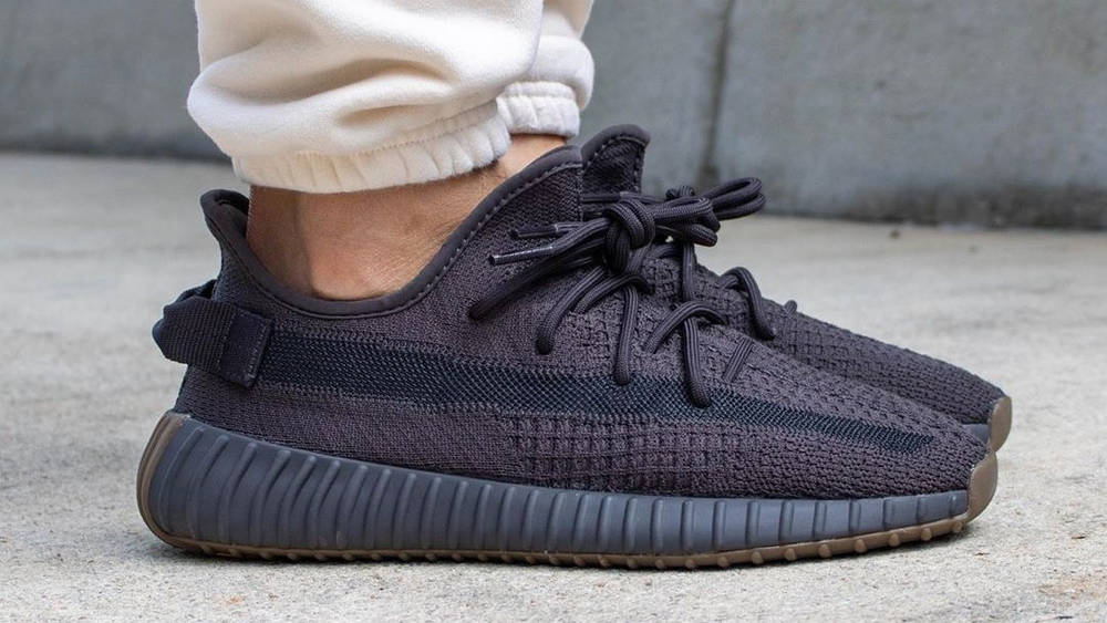 Don’t Miss These 10 Major Restocks, New-In Sneakers & Upcoming Drops Don’t Miss These 10 Major Restocks, New-In Sneakers & Upcoming Drops 11