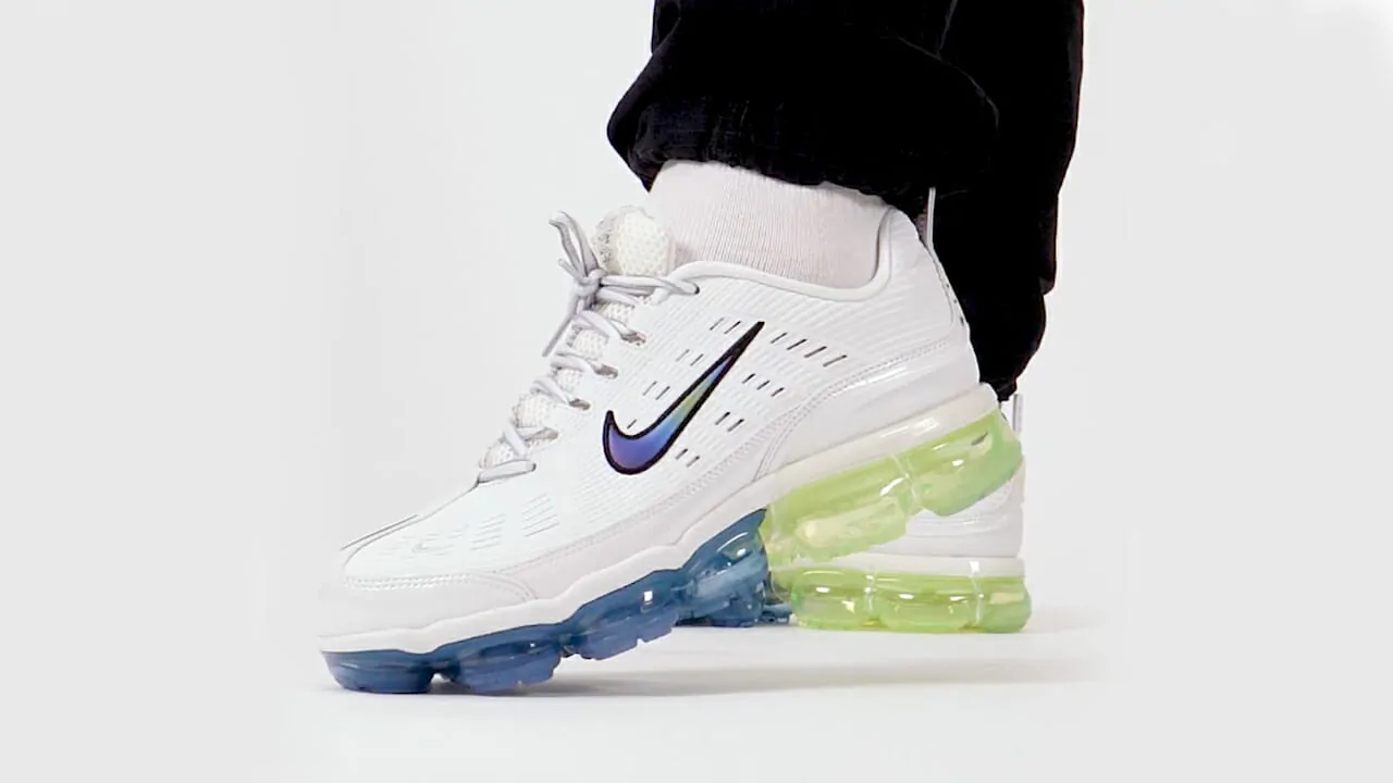 Vapormax on outlet foot