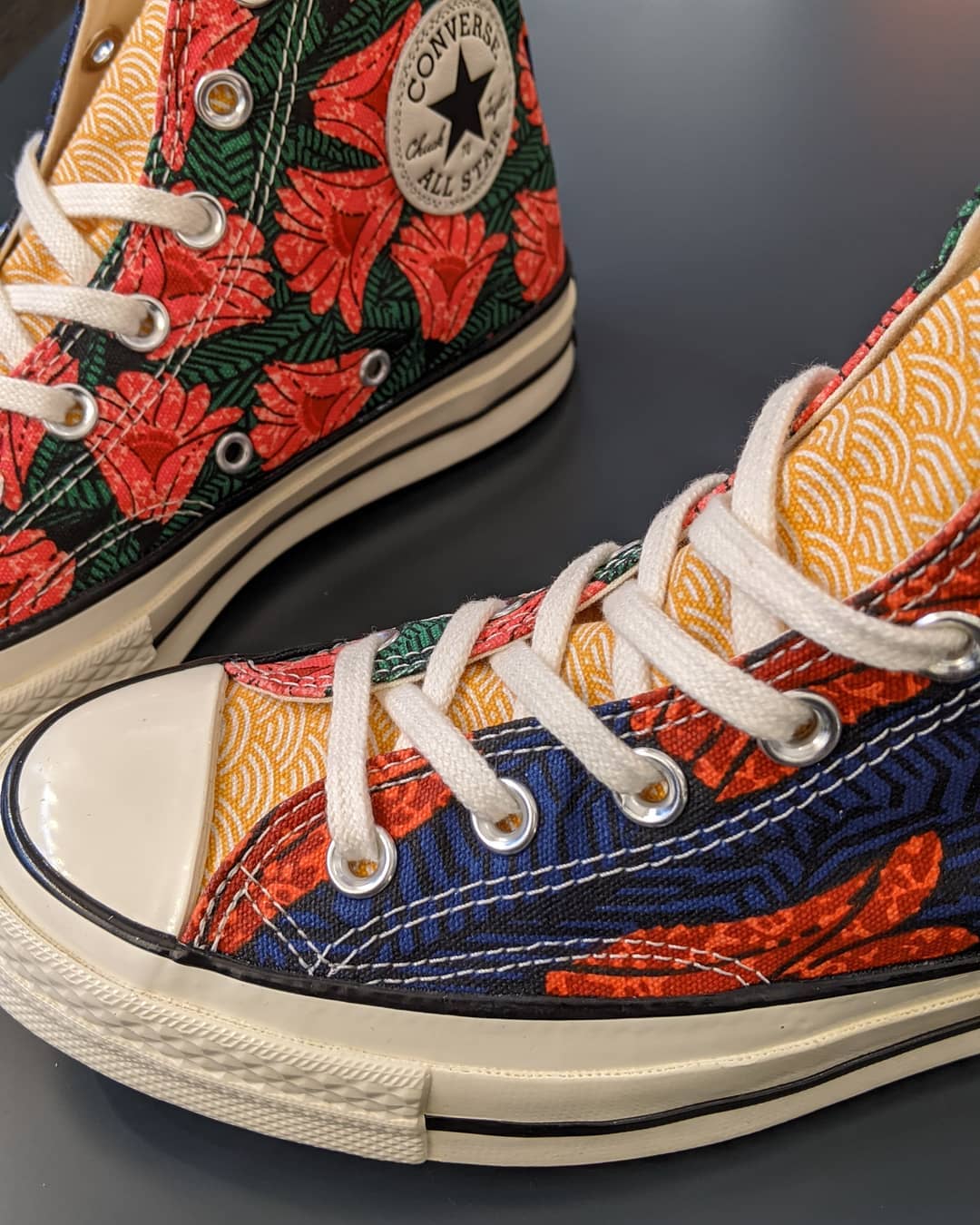 Converse Chuck Taylor Hi Waxed Floral 3