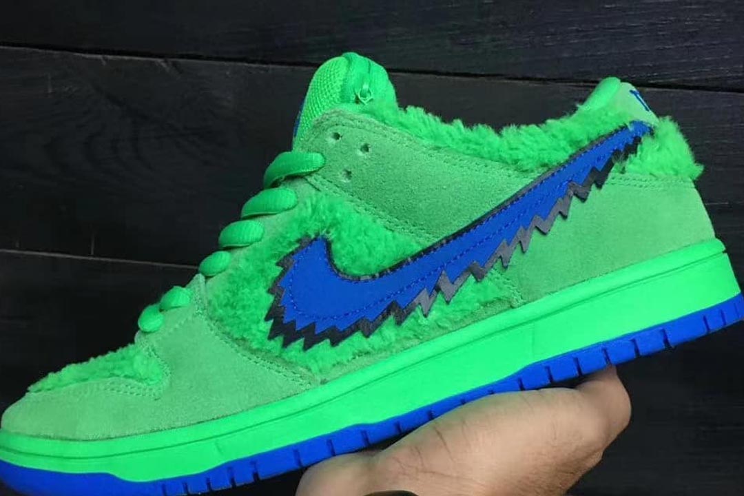 Grateful Dead x Nike SB Dunk Low