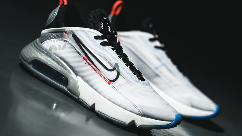 Nike Air Max 2090 White Black Lifestyle 2