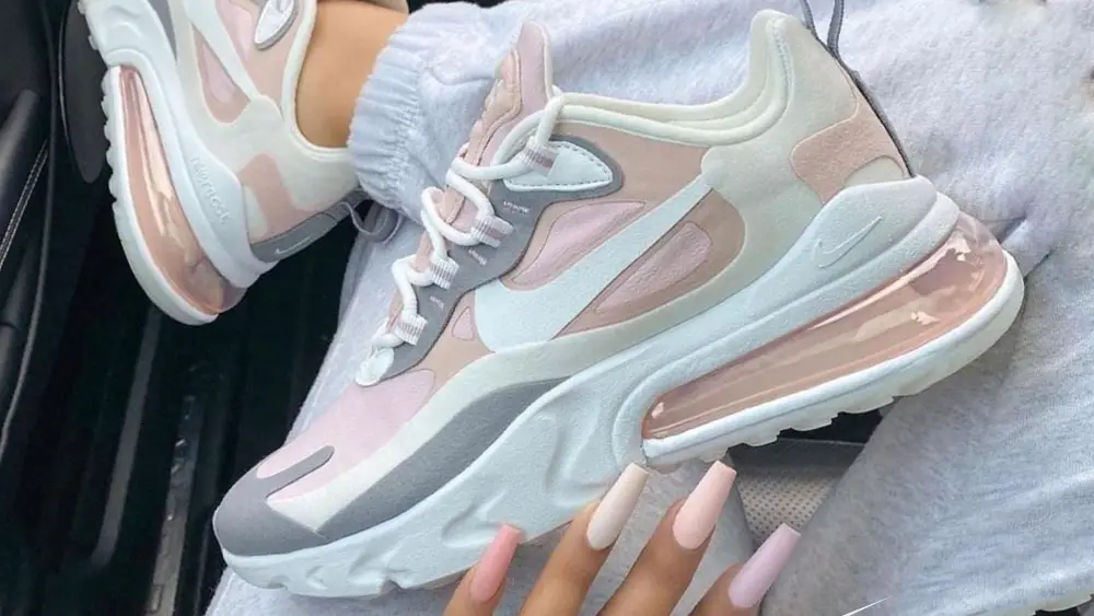 Air max 270 react clearance women's footlocker