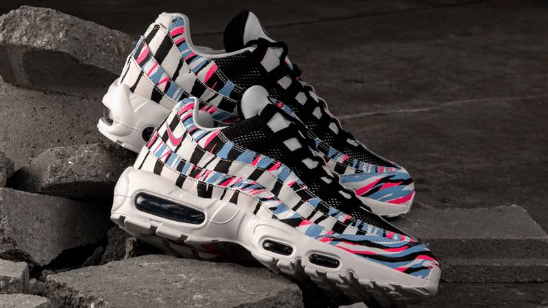 air max 95 white black royal tint racer pink