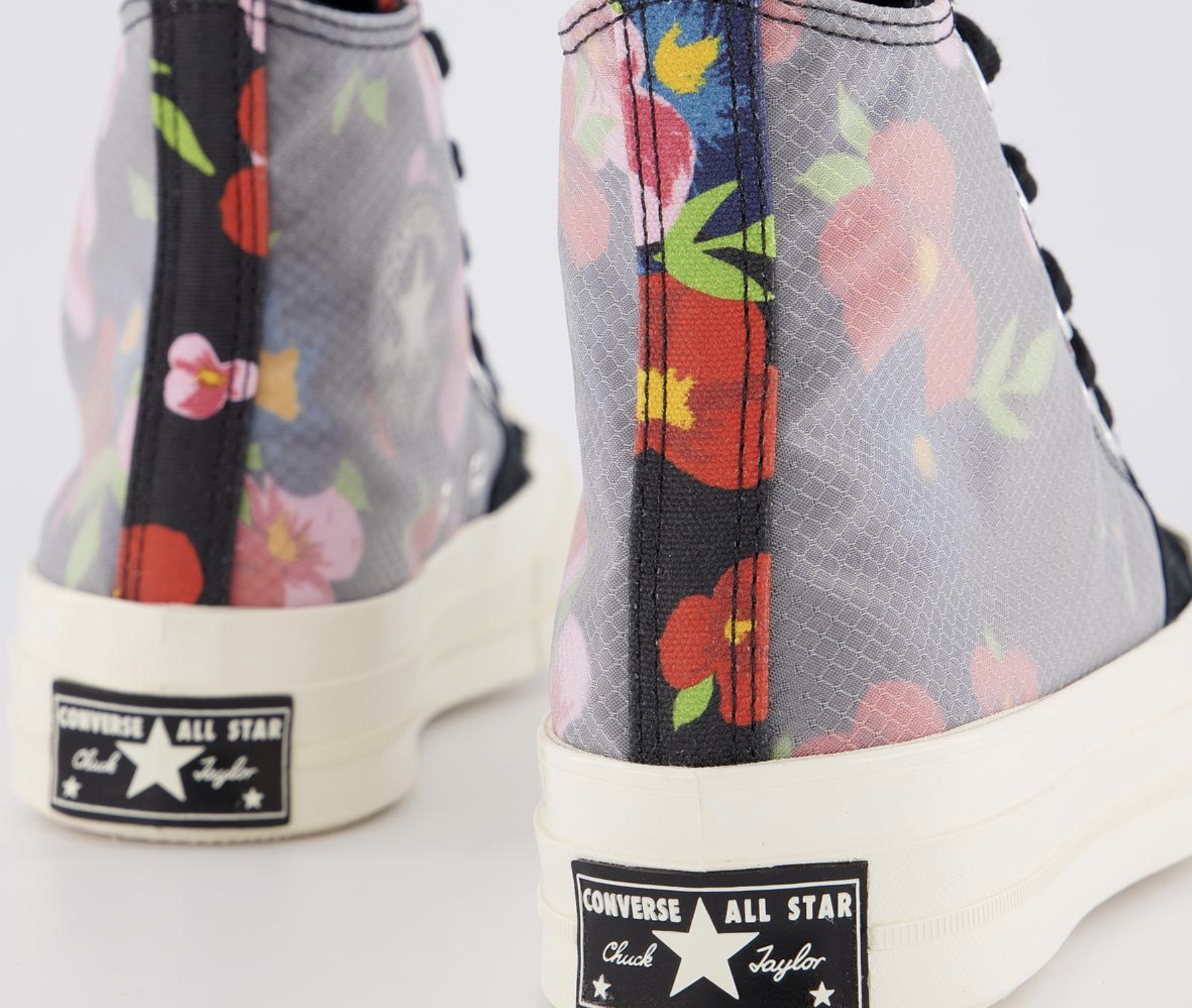 Spring Has Arrived Early With This Floral Converse All Star Chuck 70 2