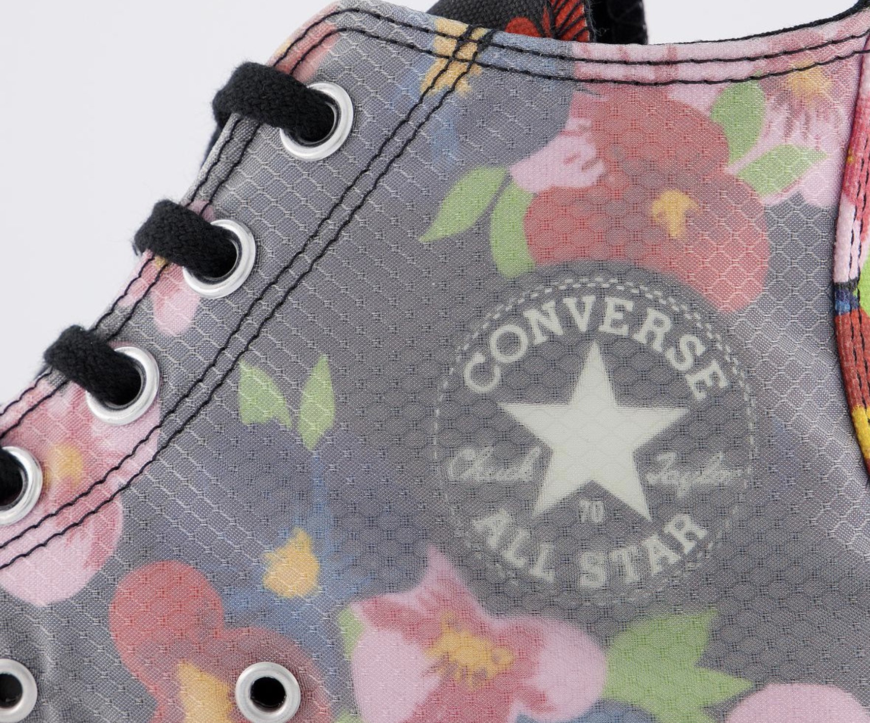 Spring Has Arrived Early With This Floral Converse All Star Chuck 70 3