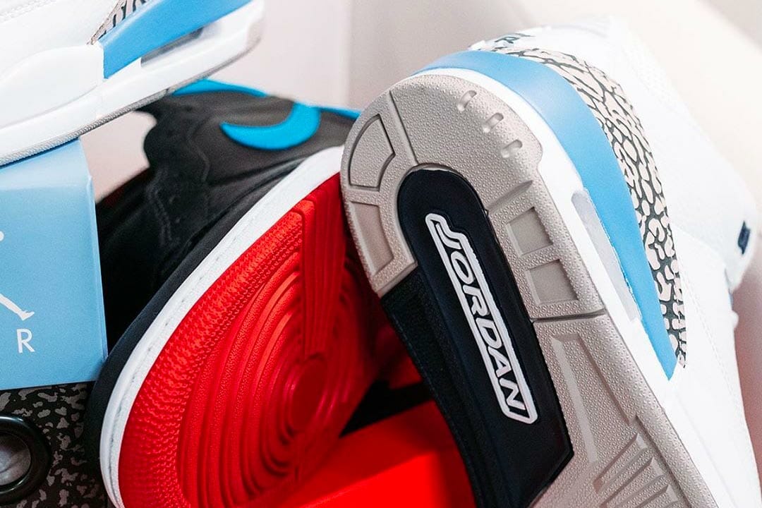 Air Jordan 3 "UNC"