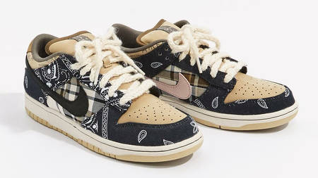 Giveaway Alert: Win the Travis Scott x Nike SB Dunk Low "Cactus Jack"! Giveaway Alert: Win the Travis Scott x Nike SB Dunk Low "Cactus Jack"!