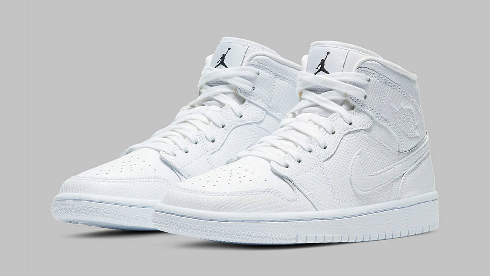 air jordan 1 snakeskin white