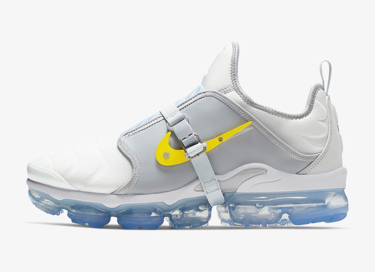 air-vapormax-plus-on-air-lou-matheron-shoe-Lg6Dt3