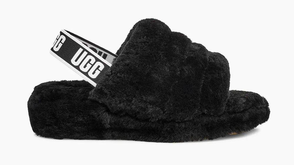 _0008_UGG Fluff Yeah Logo Slide Black