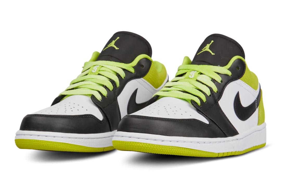 Air Jordan 1 Low "Black Cyber"