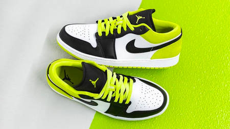 The Air Jordan 1 Low "Black Cyber" is Still Available! The Air Jordan 1 Low "Black Cyber" is Still Available!