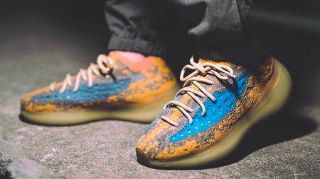 An On-Foot Look at the Yeezy Boost 380 "Blue Oat" An On-Foot Look at the Yeezy Boost 380 "Blue Oat"