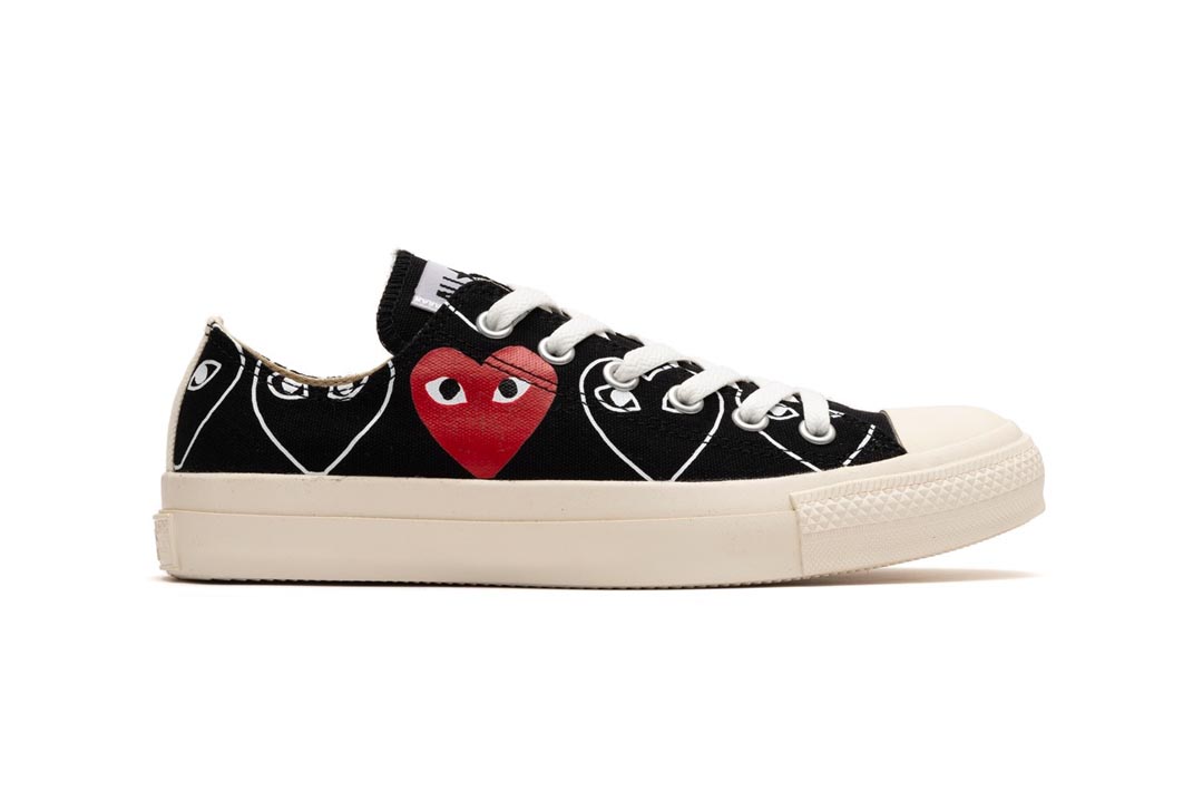 COMME des GARÇONS PLAY x Converse Chuck 70