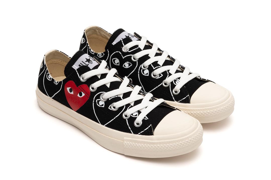 COMME des GARÇONS PLAY x Converse Chuck 70