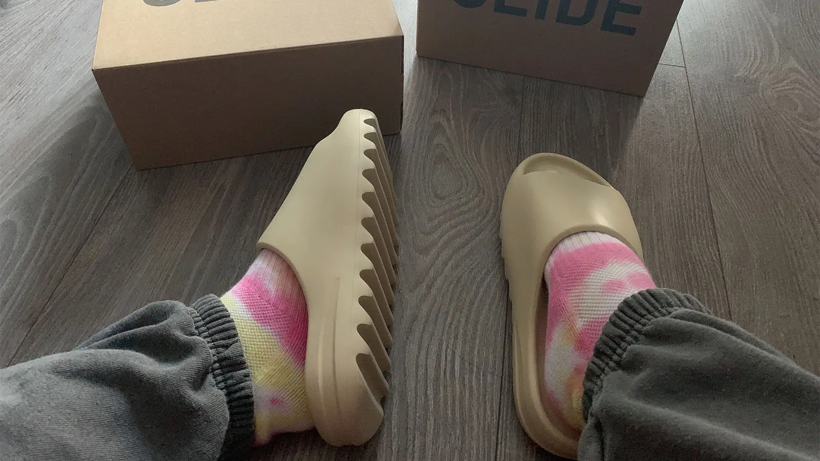 Sole discount slippers yeezy