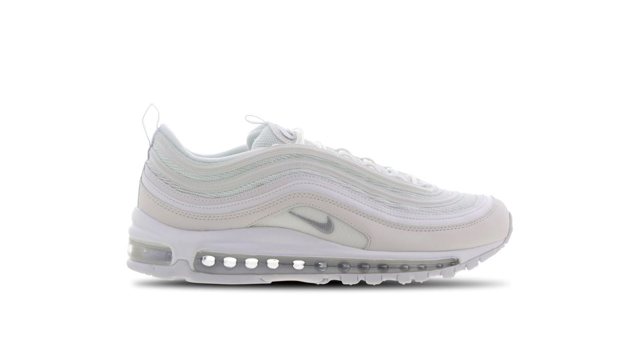 FLASH SALE: Don’t Miss These 15 High-Heat Nike Trainers Now Discounted At Foot Locker UK 9