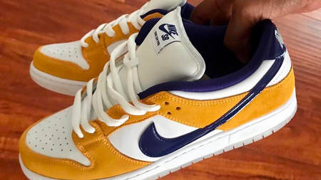 First Look at the Nike SB Dunk Low "Laser Orange" First Look at the Nike SB Dunk Low "Laser Orange"