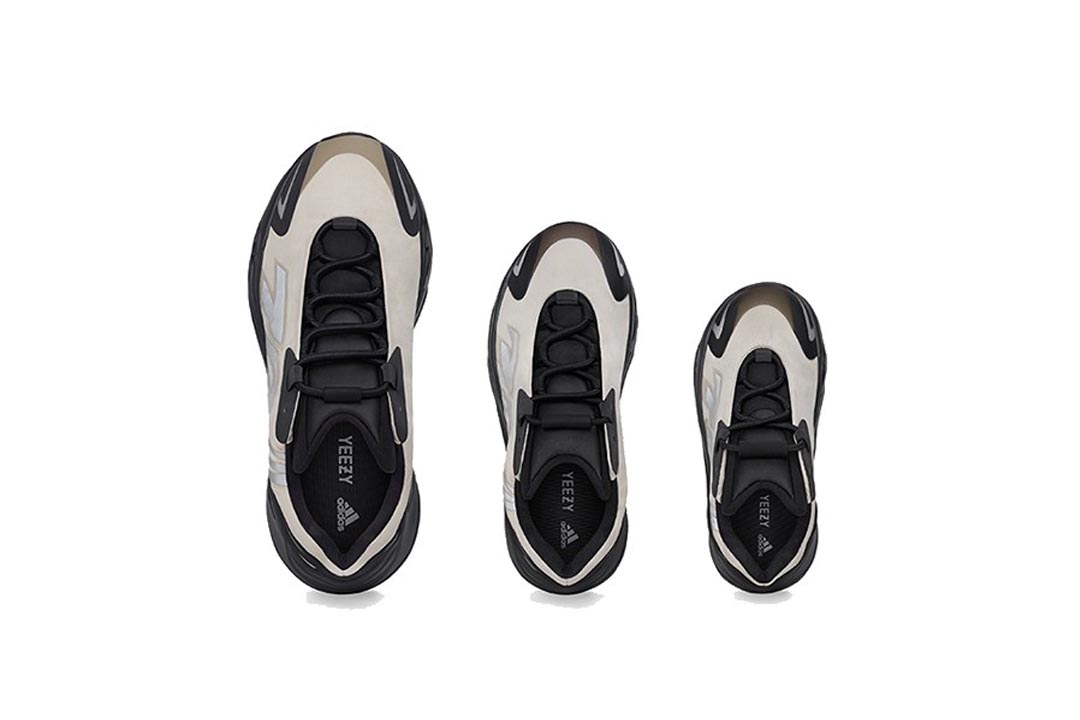 Yeezy 700 MNVN "Bone"