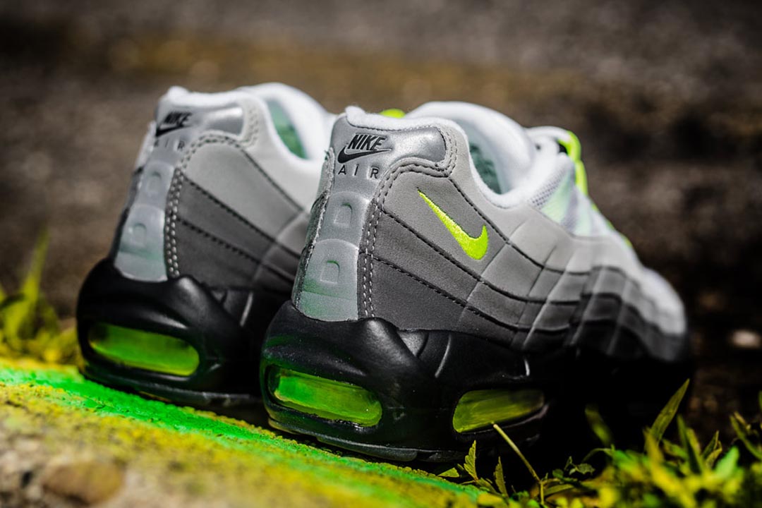 Nike Air Max 95 OG "Neon"